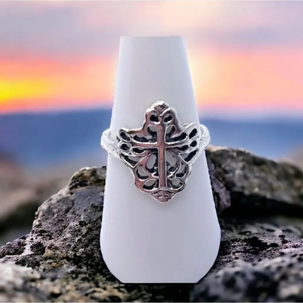Celtic Cross Filigree Silver Ring Boho Western Stackable NWT Faith Heritage Gift